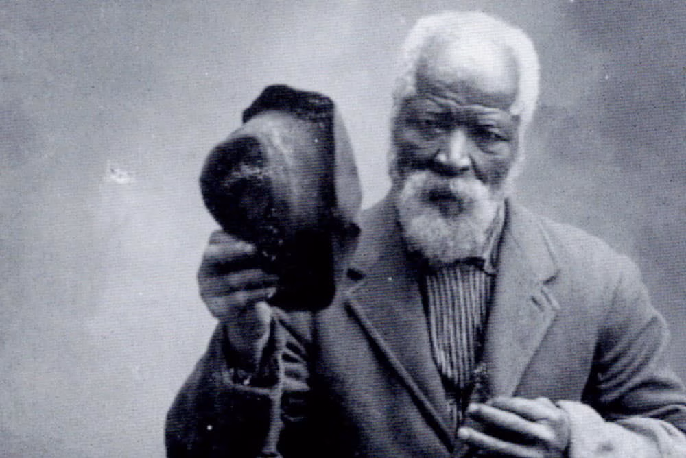 Kannapolis African-American Museum and Cultural Center (KAA-MaCC) was founded in 2013 by two ladies and some G. W. Carver High School alumni who saw a need for a place where people of all cultures could come together and share their traditions and customs.